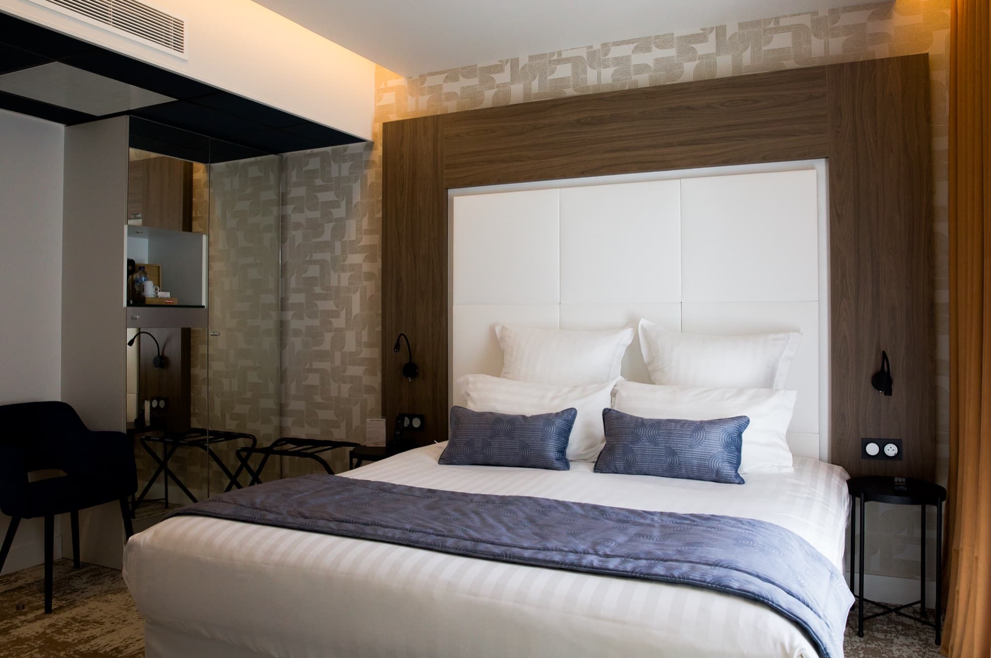 Chambre rénovée du Grand Hôtel Grenoble
